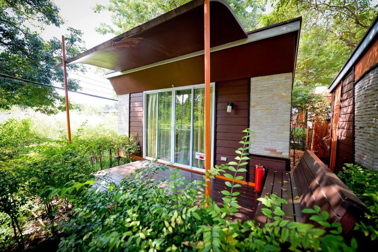 Energy Resort Nakhon Sawan Ngoại thất bức ảnh